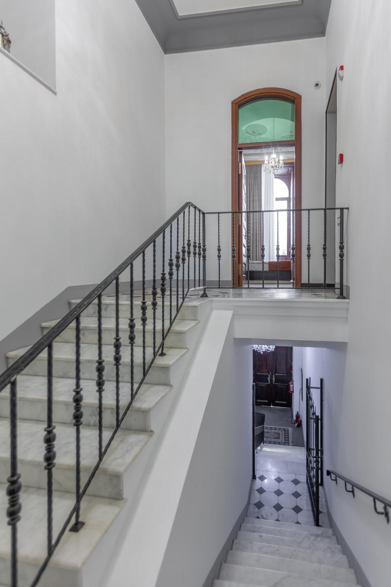 Garden Inn Nizami Hotel Baku Eksteriør bilde